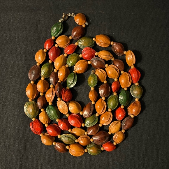 Vintage Painted Nut Necklace - Picture 6 of 10
